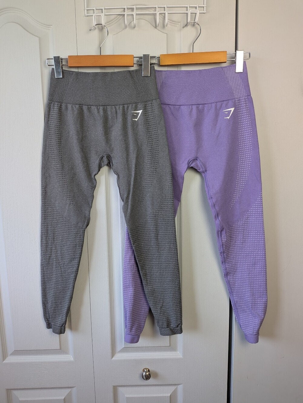 BUNDLE 2 Gymshark Legging Size Small Gray And Purple Seamless Activewear Gym